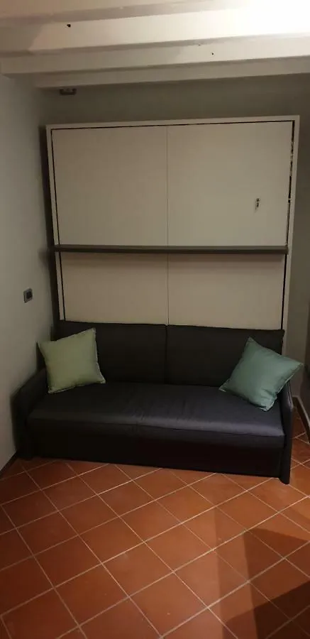 Apartment Goccia Di Lago Desenzano del Garda