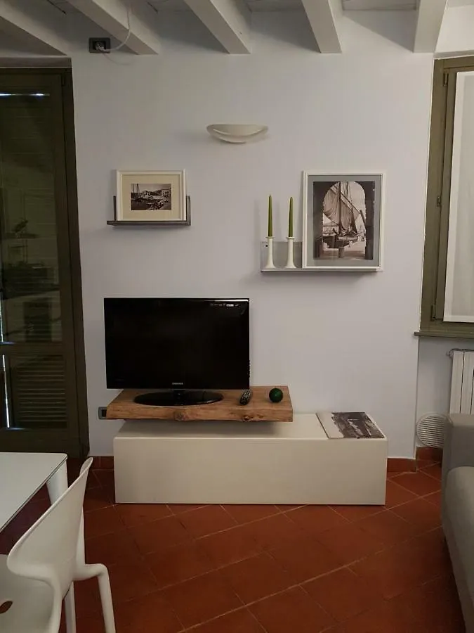 Goccia Di Lago Desenzano del Garda Italy